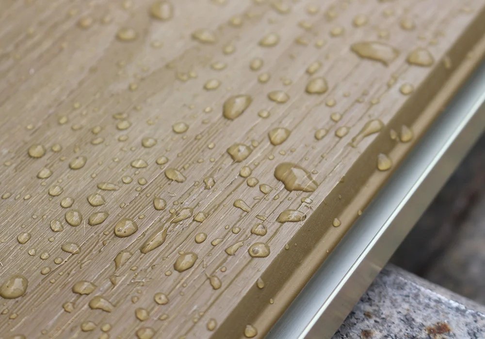 ALumverde Co-extrusion Aluminum LuxeFlow Decking