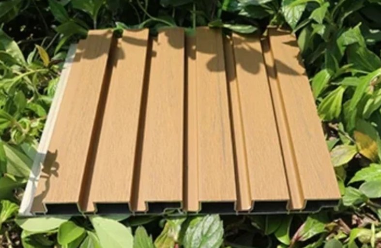 Alumverde cladding combines wood aesthetics with metal strength