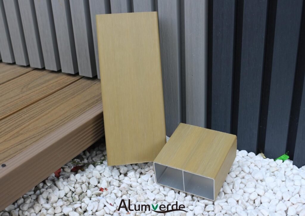 Bespoke lengths, colors, and textures of ALumverde profile ensure precise architectural project matching