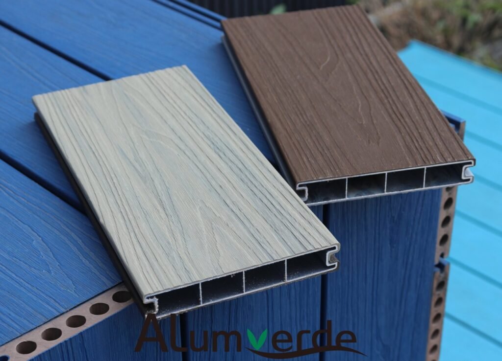 Lifelike 3D grain and bi-color of Co-Extrusion Aluminum Decking options enhance style and safety