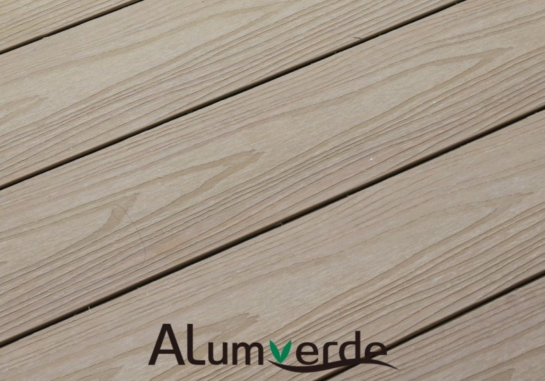 LuxeFlow drainage aluminum decking offers fire safety and slip resistance