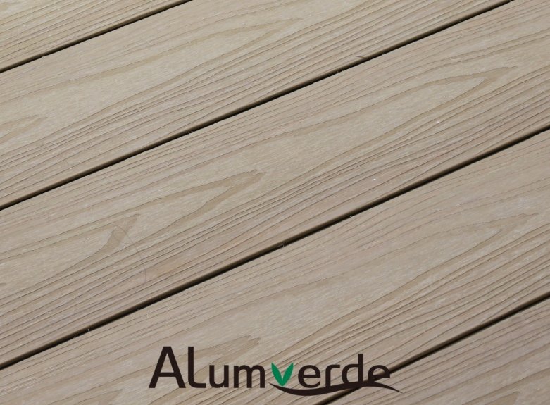 Co-extrusion aluminum Luxeflow decking with drainage slip-resistant surface