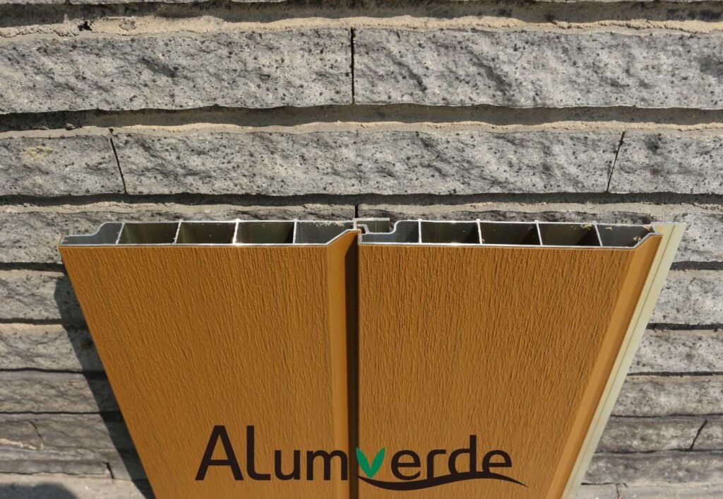 Lightweight co-extrusion aluminum profile speeds installation and reduces labor costs