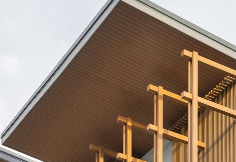 Lightweight customizable aluminum cladding enables fast hospitality renovations
