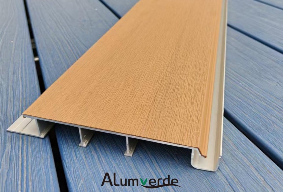 Co-extrusion aluminum LuxeFlow decking channels water off rooftops safely