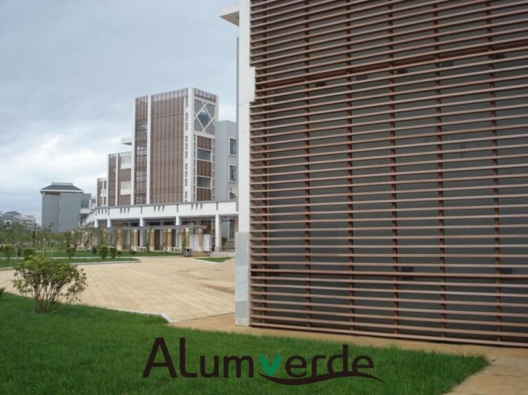 Mixing Tube Sizes for Maximum Curb Appeal of Architectural Louvre Systems